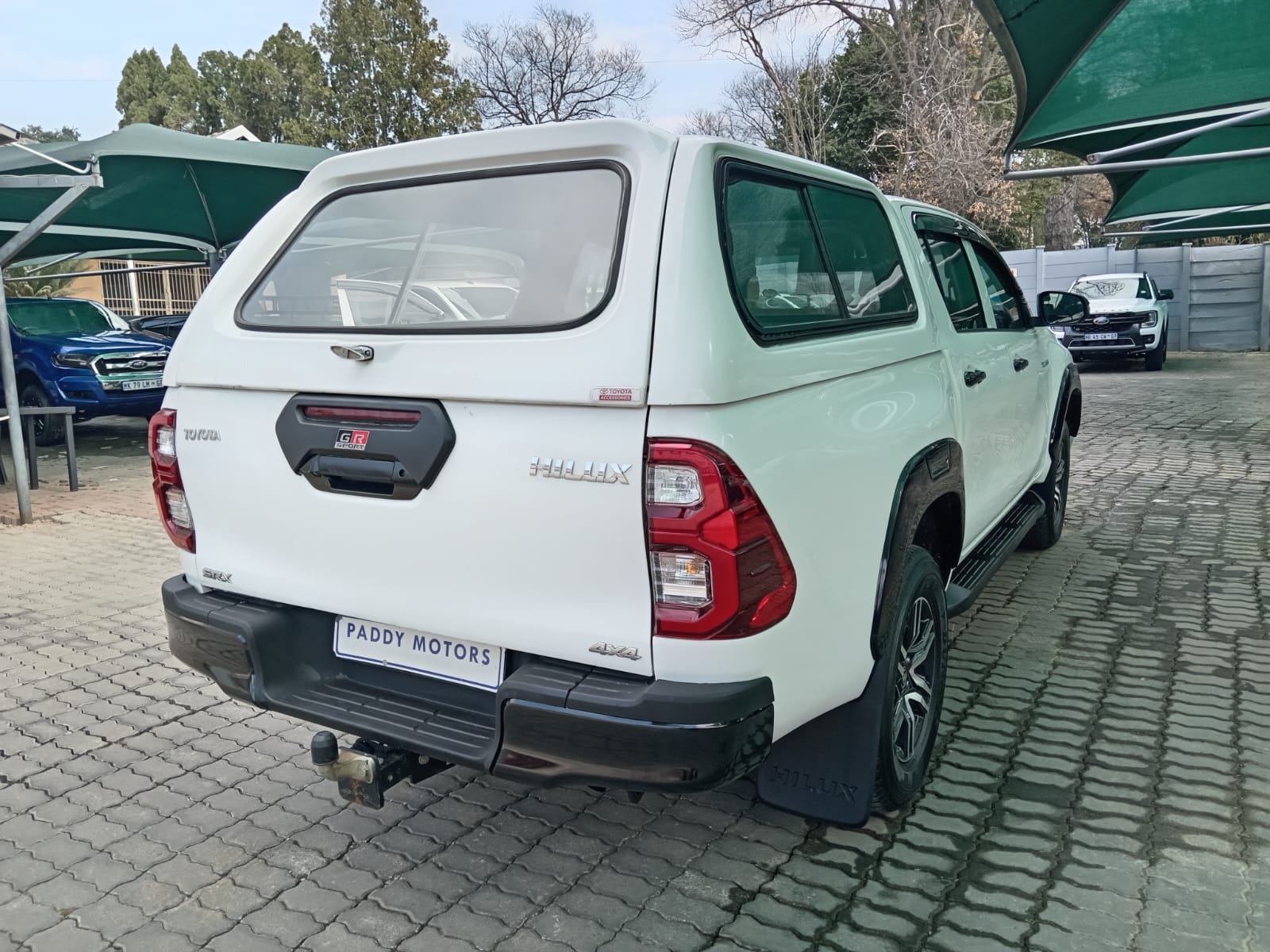 
								2019 Toyota Hilux 2.4GD-6 Double Cab 4×4 SRX Auto Share Contact Seller full									