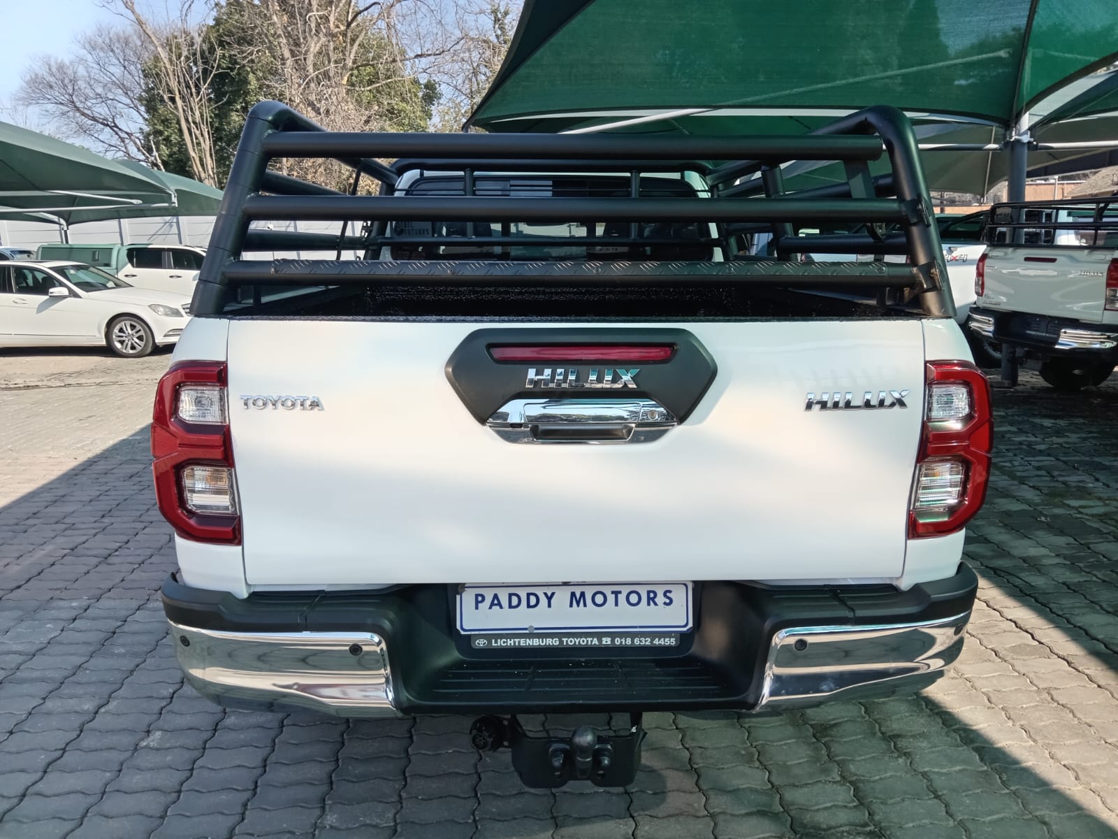 
								2023 Toyota Hilux 2.4GD-6 Xtra Cab Raider full									