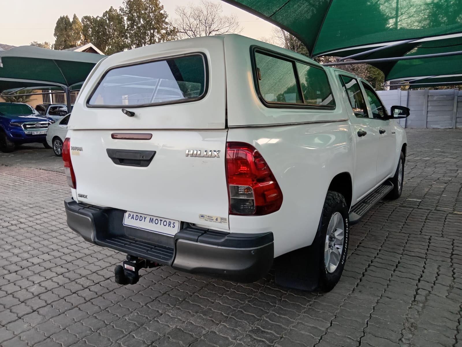 
								2017 Toyota Hilux 2.4GD-6 Double Cab SRX Share Contact Seller full									