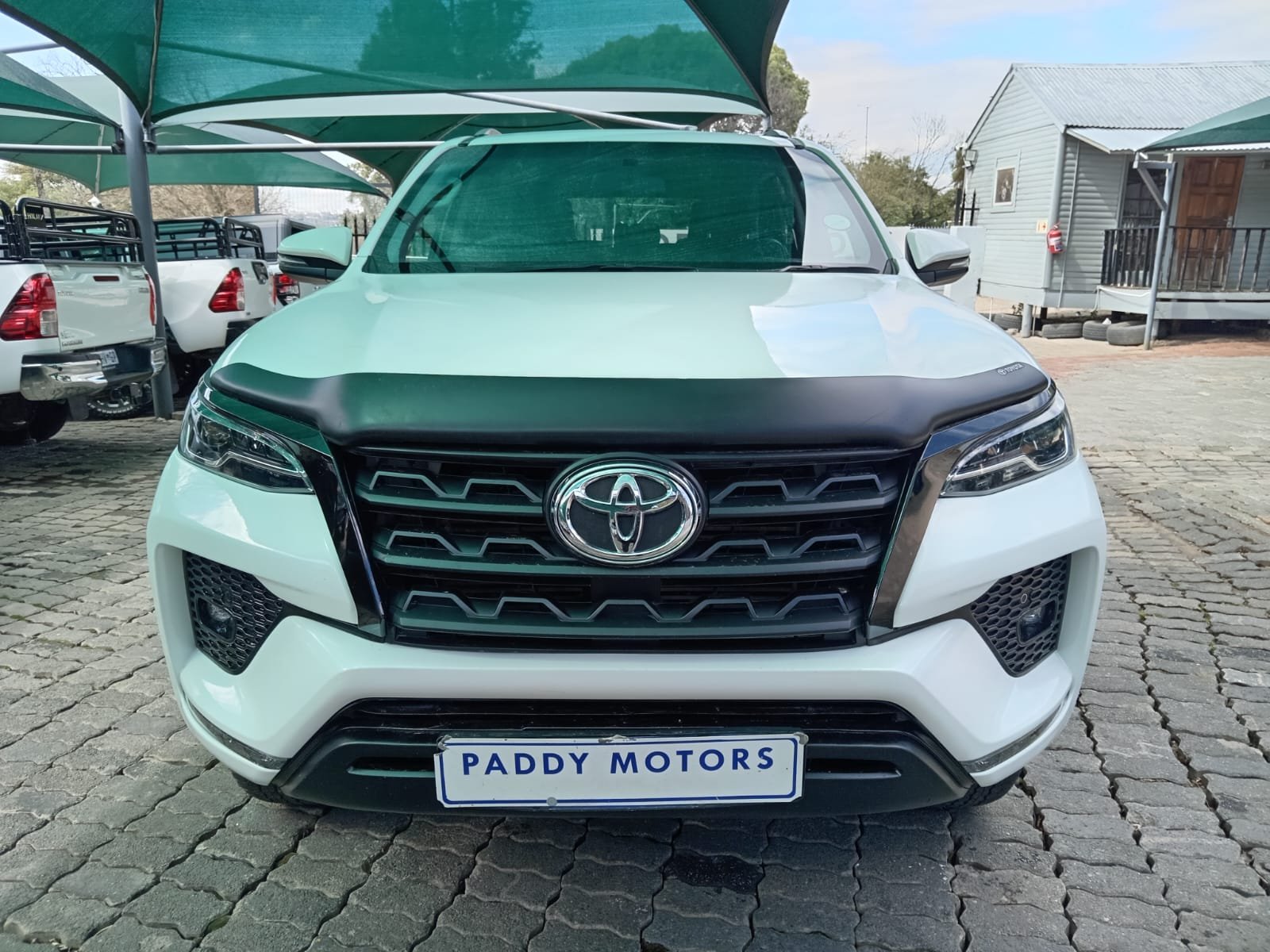 
								2021 Toyota Fortuner 2.4GD6 Auto full									