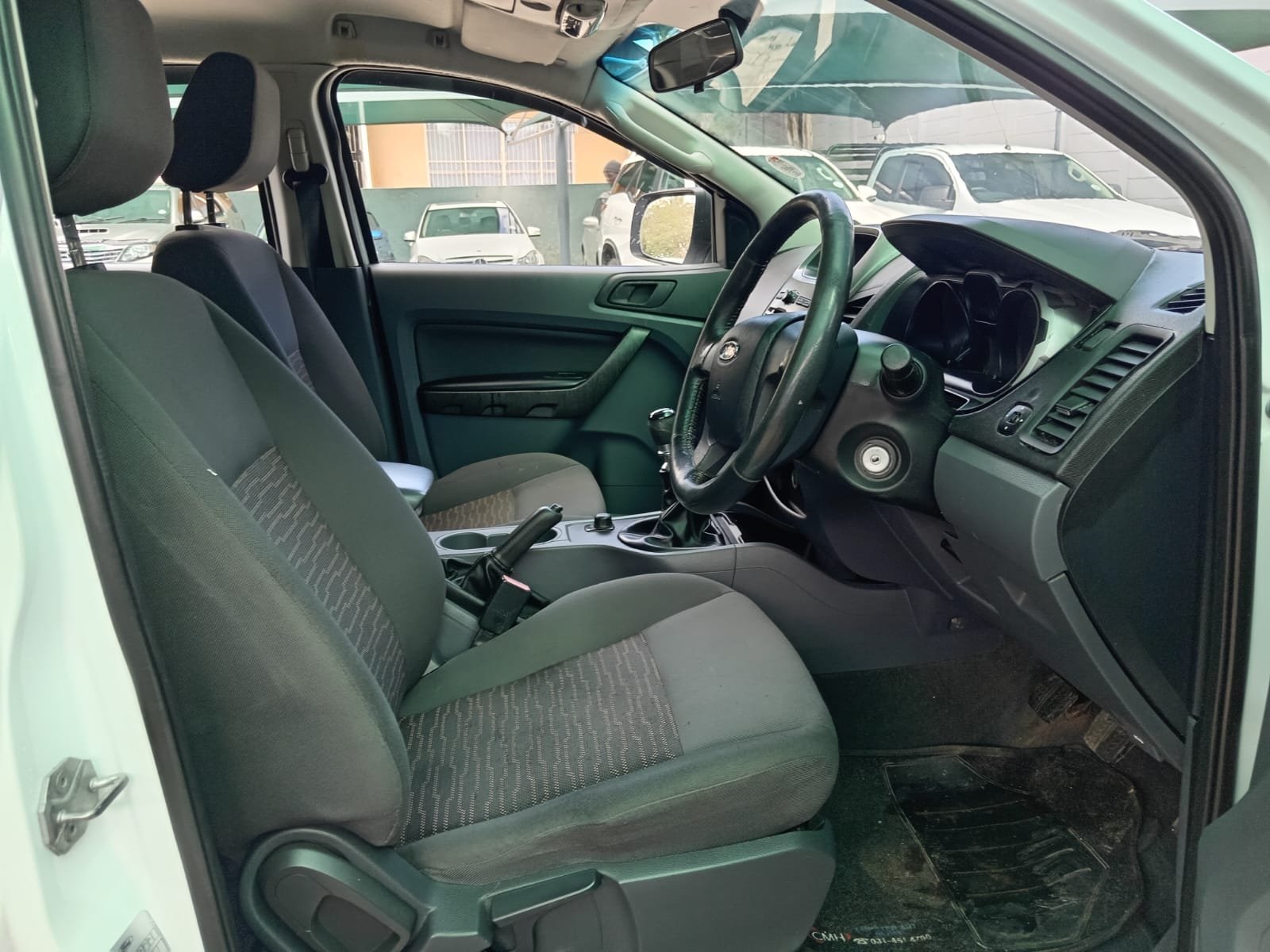 
								2013 FORD RANGER 2.2TDCI DOUBLE CAB 4X4 full									