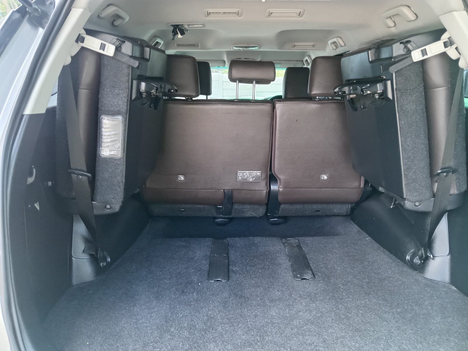
								2019 TOYOTA FORTUNER AUTO full									