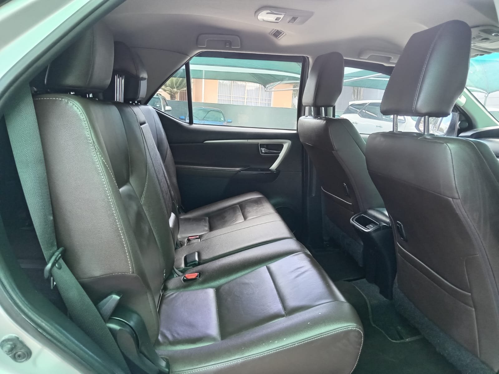 
								2019 TOYOTA FORTUNER AUTO full									