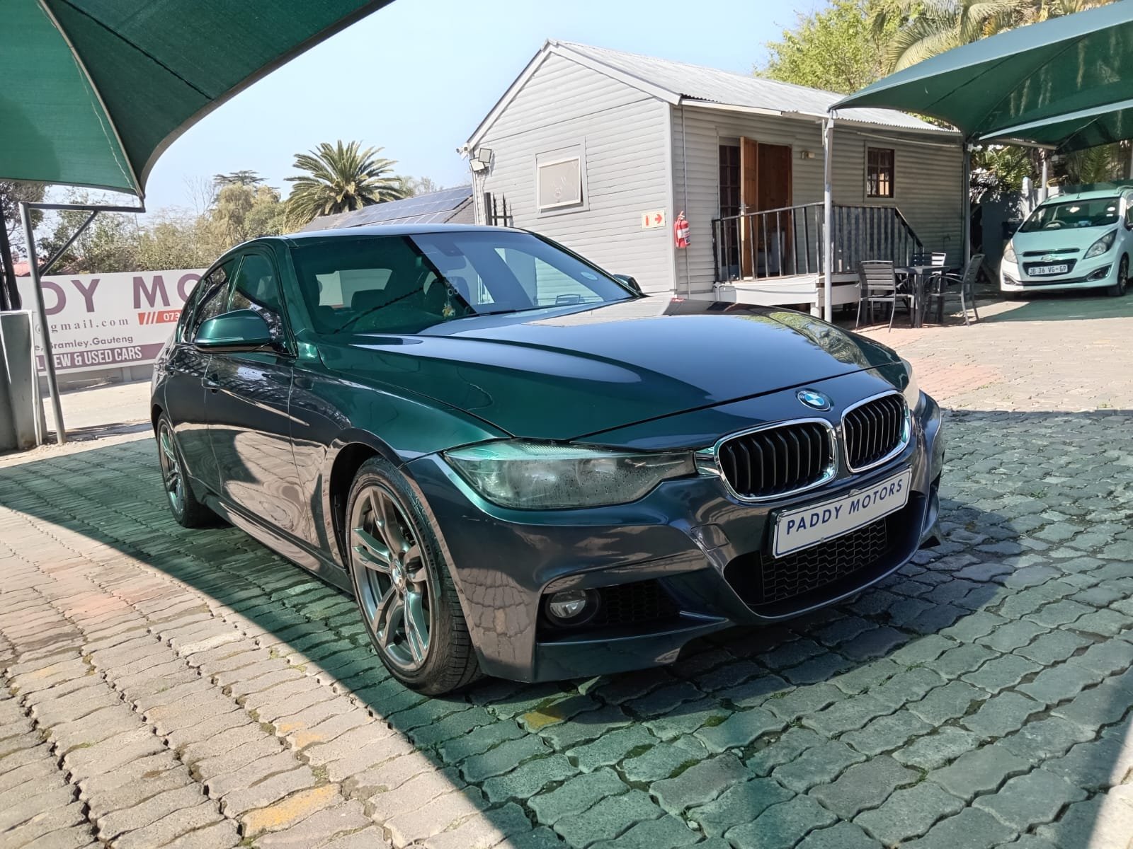 
								2016 BMW F30 320i SEDAN Auto full									