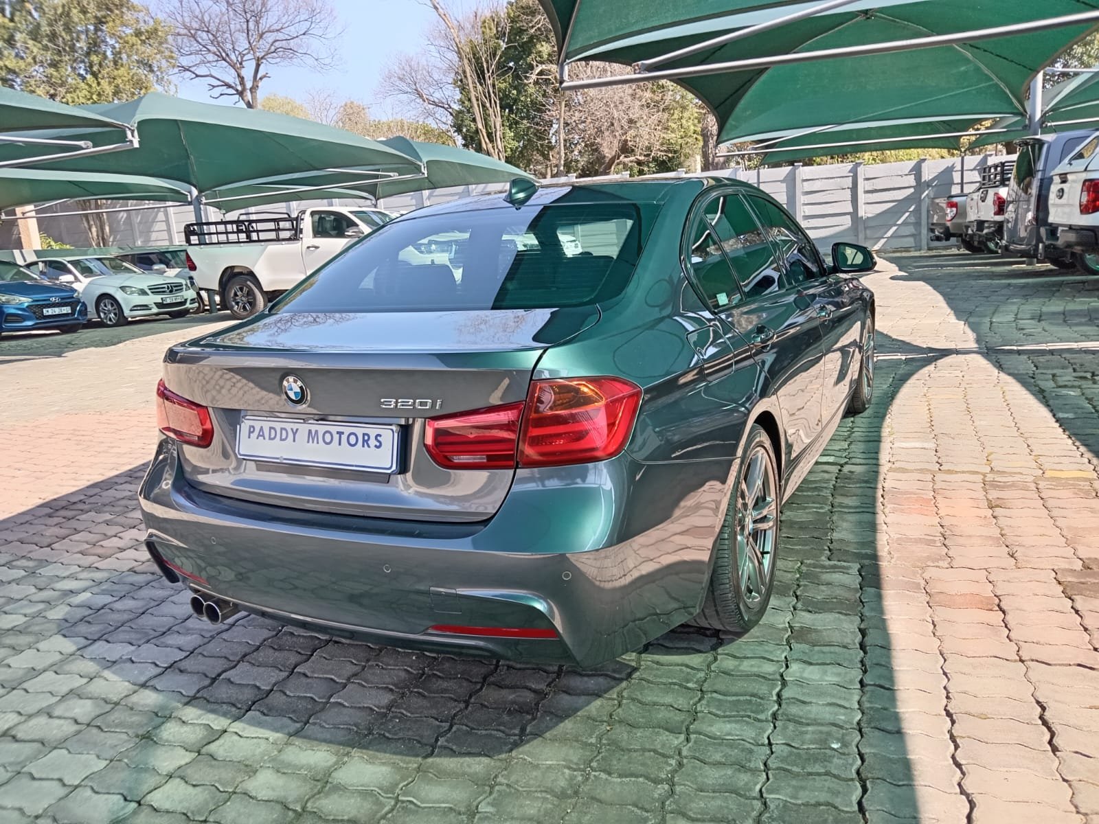 
								2016 BMW F30 320i SEDAN Auto full									