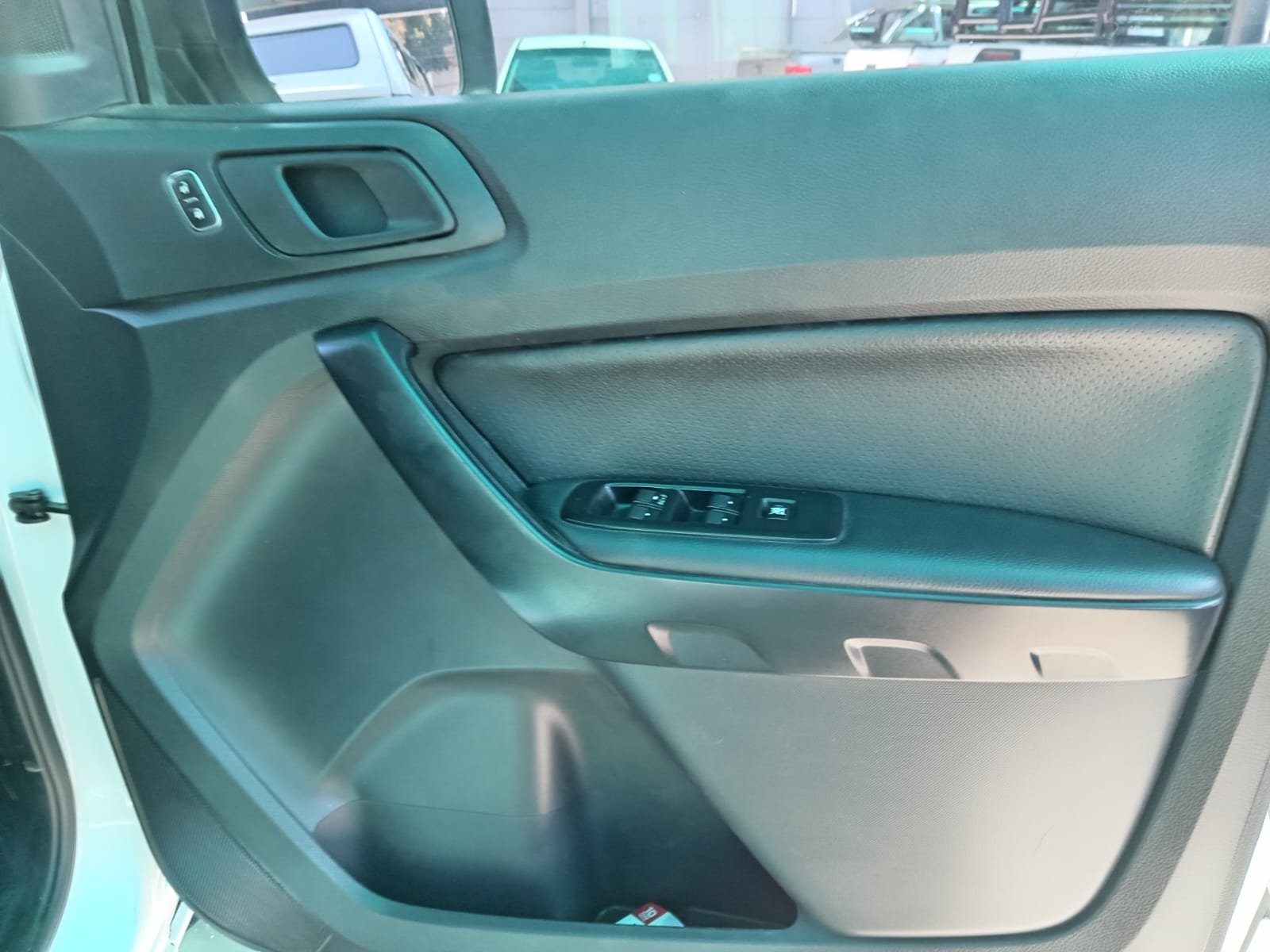 
								2019 FORD RANGER 2.2 TDCI DOUBLE CAB full									