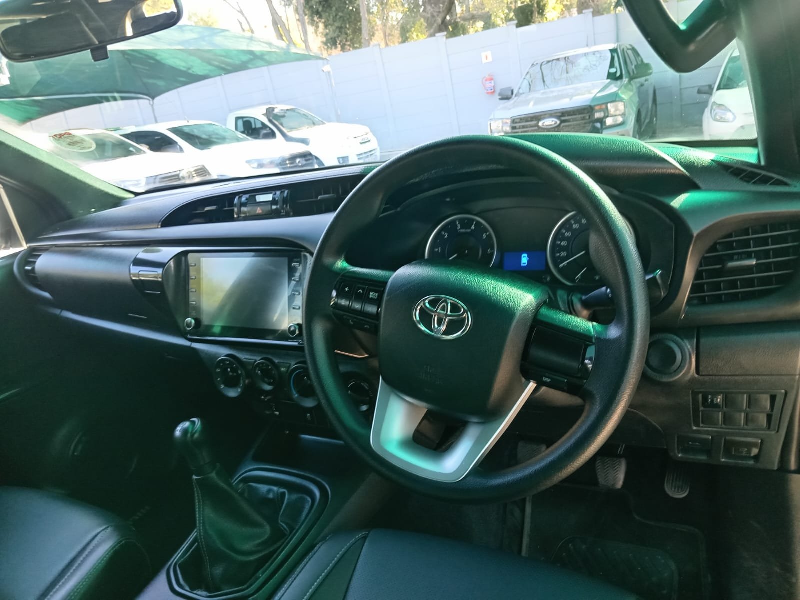 
								2020 TOYOTA HILUX 2.4 GD-6 DOUBLE CAB AUTO full									