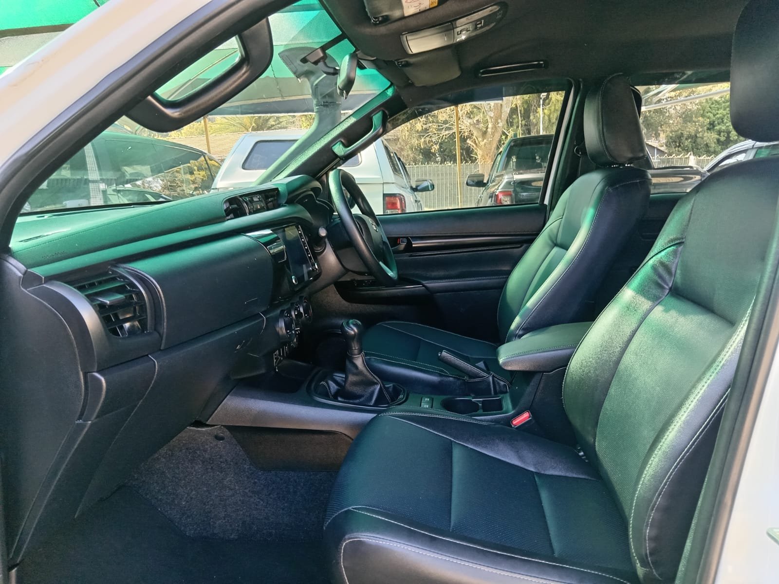 
								2020 TOYOTA HILUX 2.4 GD-6 DOUBLE CAB AUTO full									