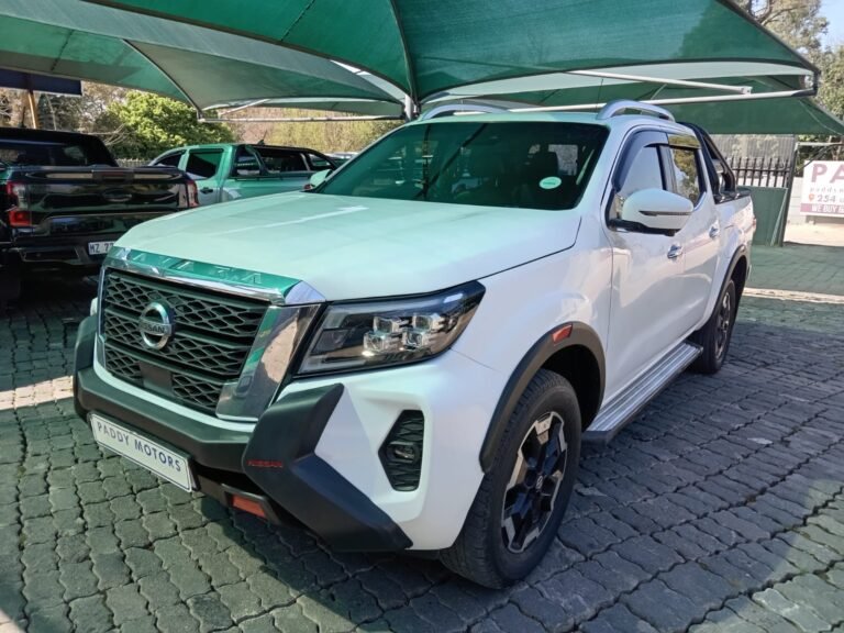 2021 NISSAN NAVARA 2.5 DDI DOUBLE CAB AUTO