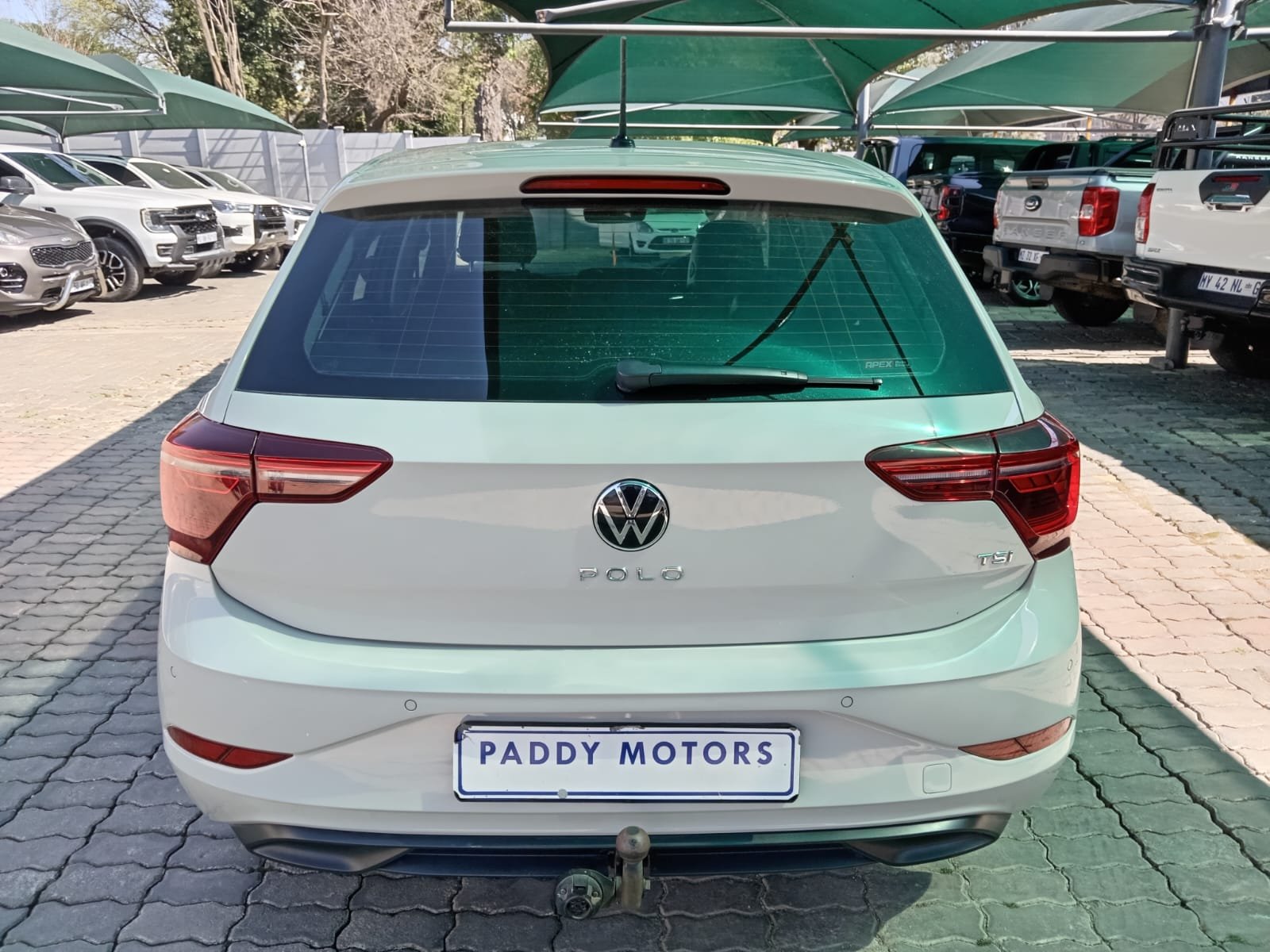 
								2022 VOLKSWAGEN POLO TSI 1.0 PETROL full									