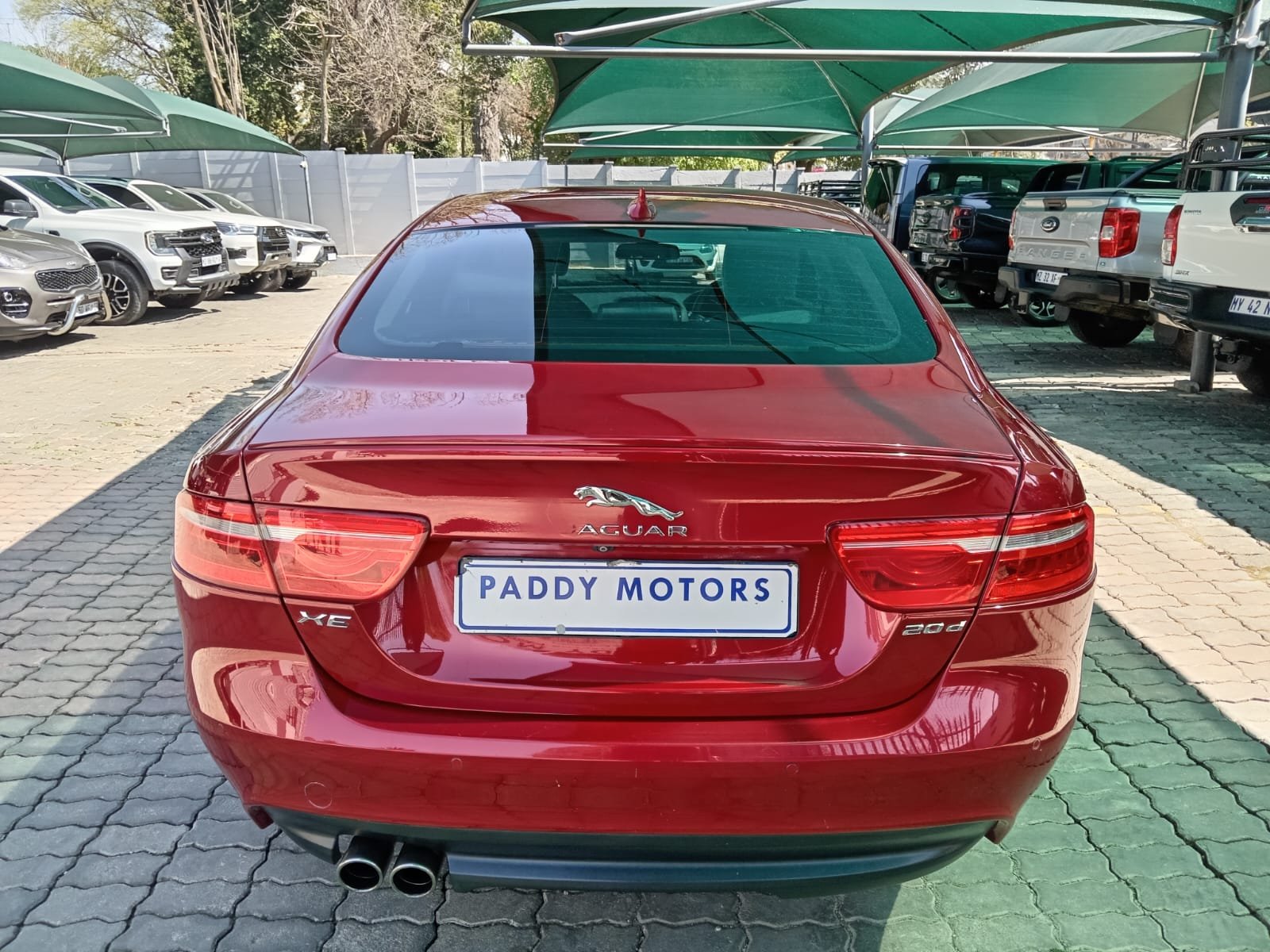 
								2016 JAQUAR EX 2.0 SEDAN full									