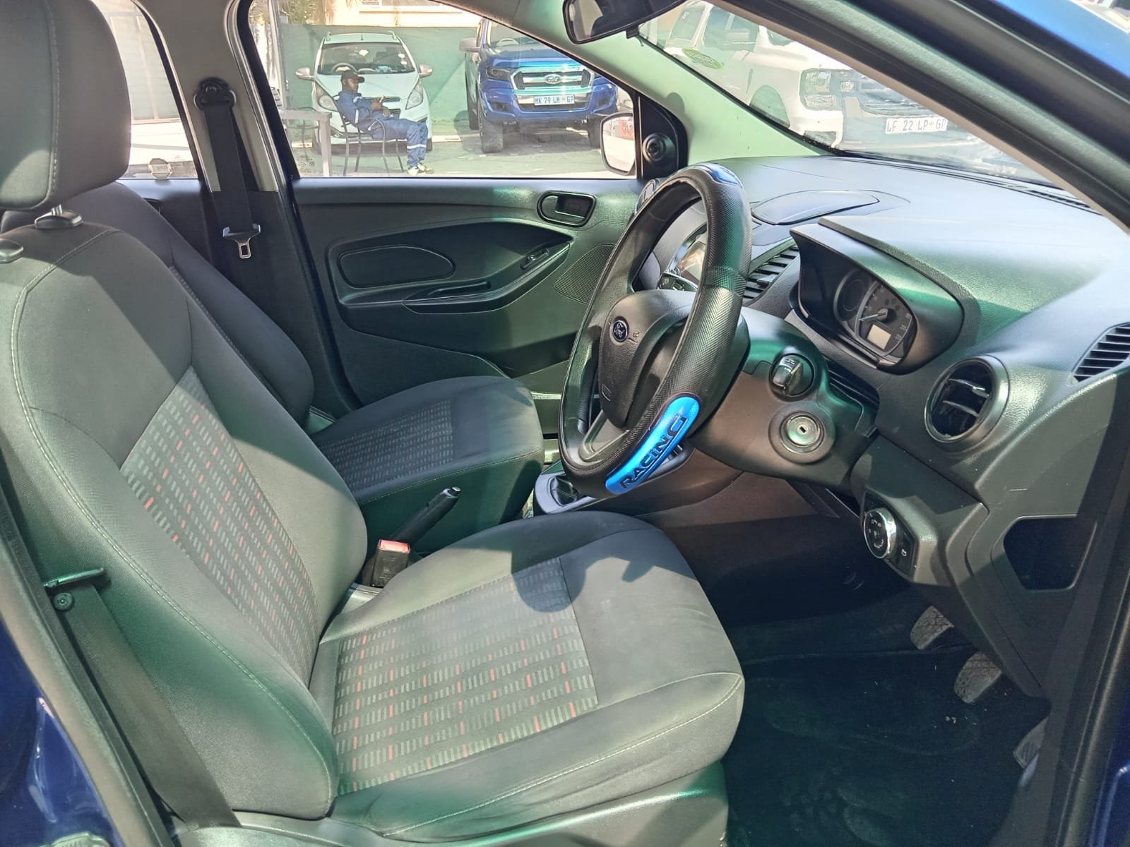 
								2020 FORD FIGO 1.5 DRAGON HATCHBACK full									
