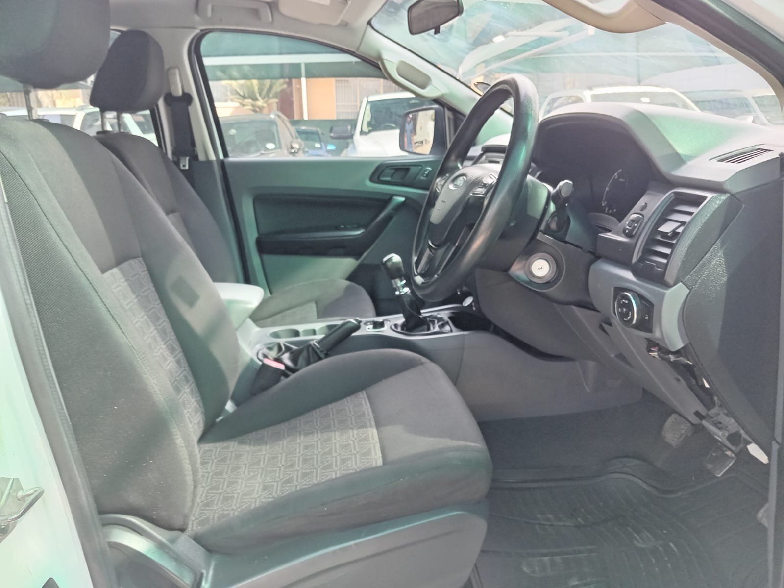 
								2017 FORD RANGER 2.2 TDCI DOUBLE CAB 4X4 full									