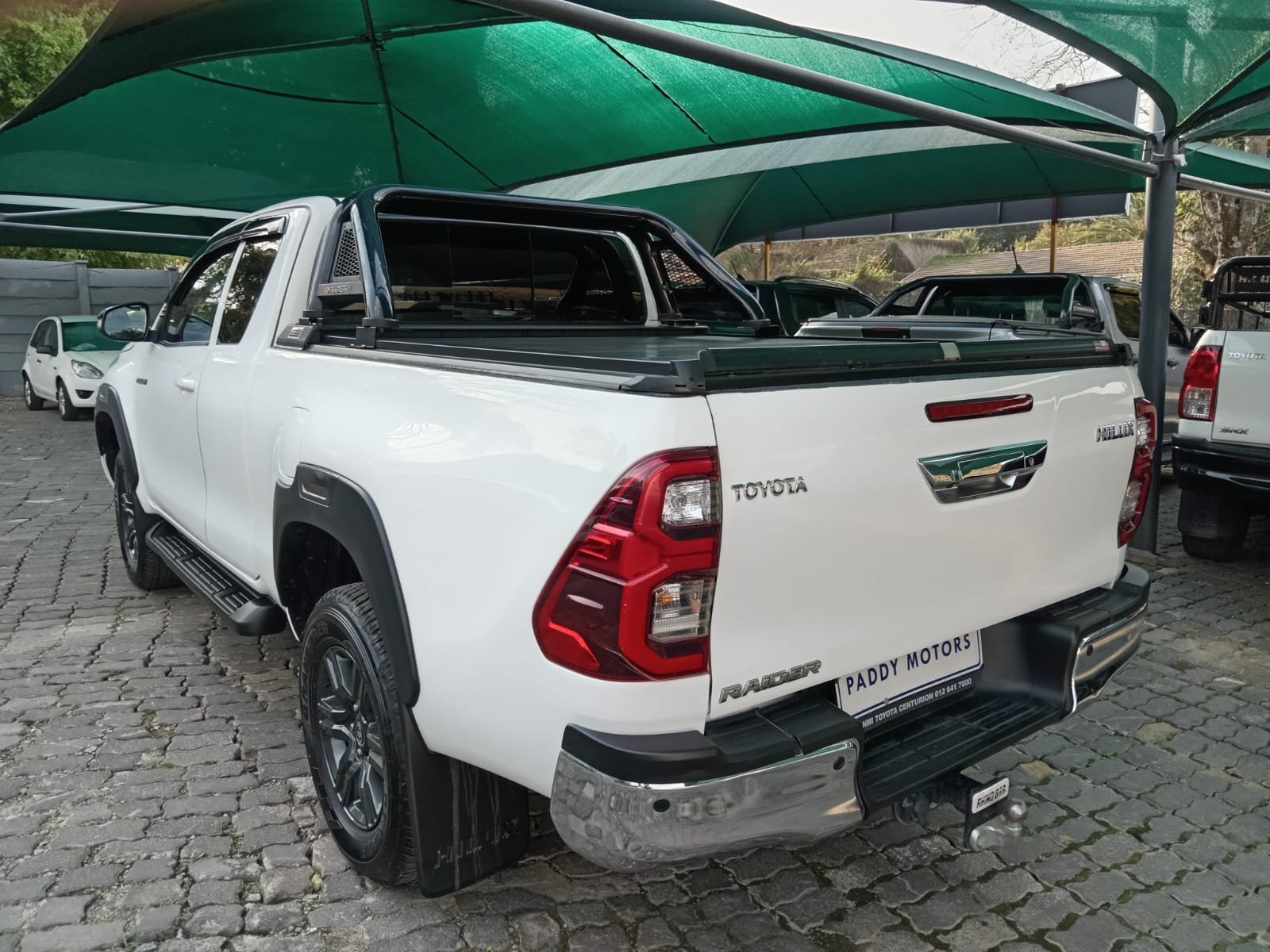 
								2023 TOYOTA HILUX 2.4 GD-6 EXTRA CAB full									