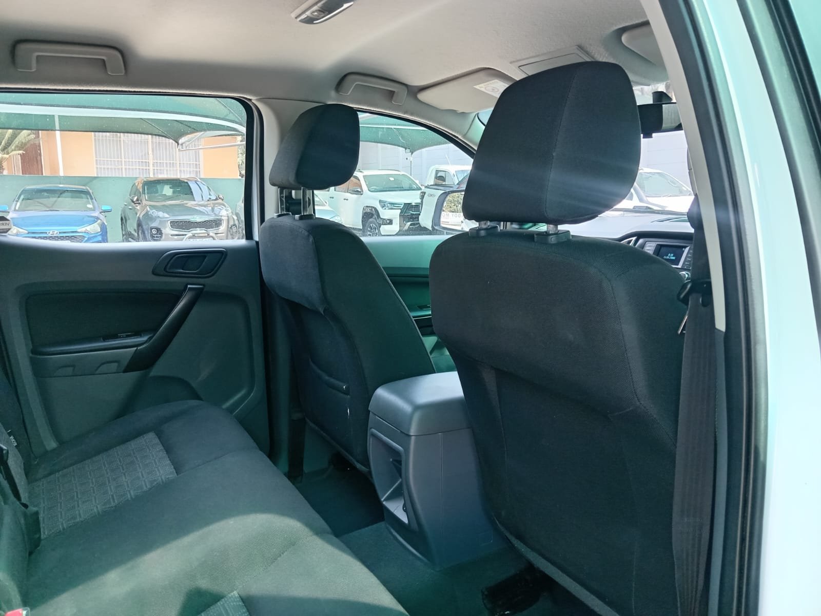 
								2019 FORD RANGER 2.2 TDCI DOUBLE CAB AUTO 4X4 full									