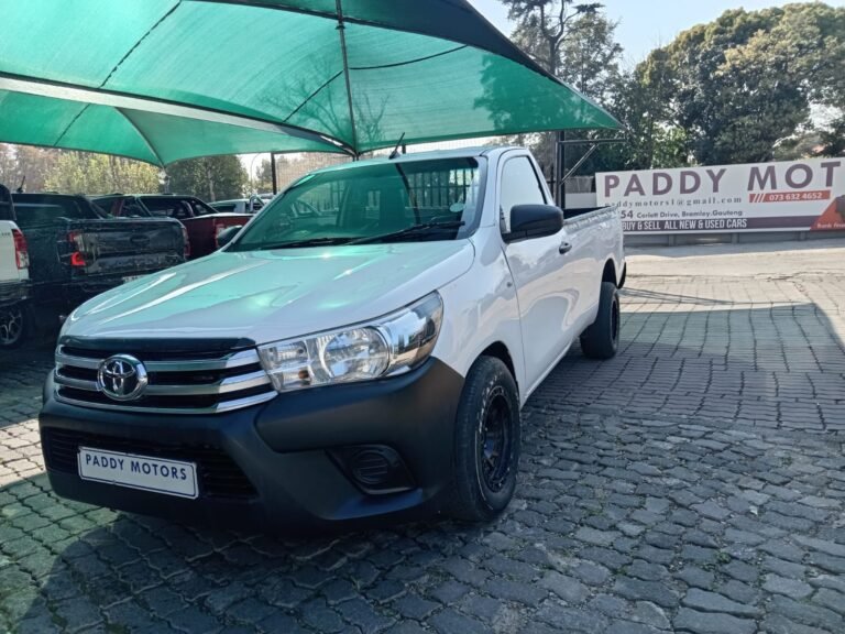 2020 TOYOTA HILUX 2.4 GD LOW RIDER SINGLE CAB