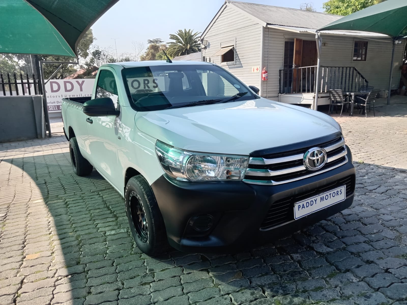 
								2020 TOYOTA HILUX 2.4 GD LOW RIDER SINGLE CAB full									