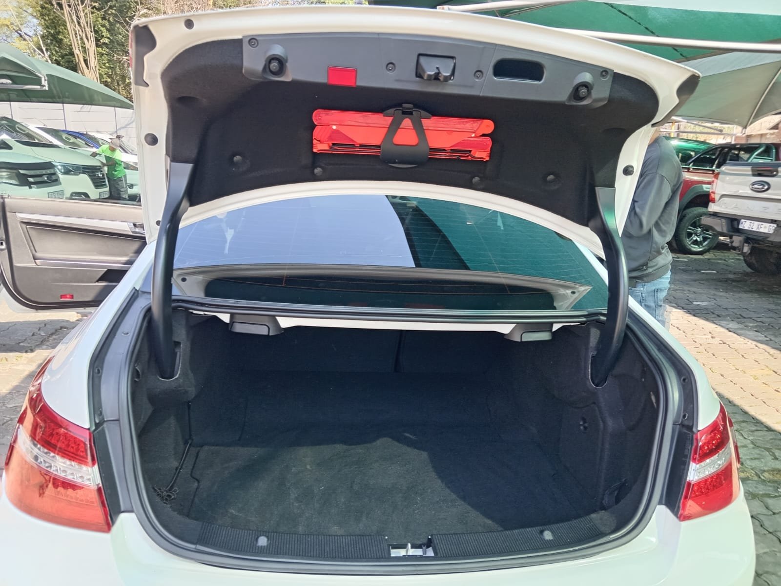 
								2013 MERCEDES BENZ E-CLASS E250 COUPE AUTO full									