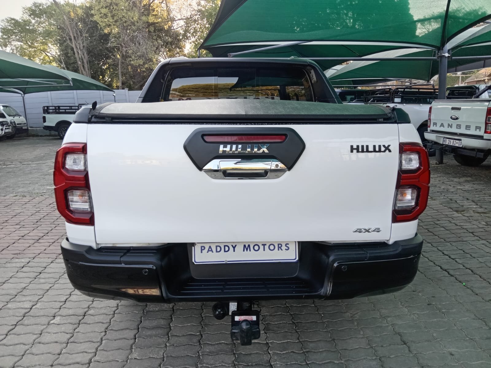 
								2023 Toyota Hilux 2.4GD-6 4×4 Raider X Auto Double-Cab full									