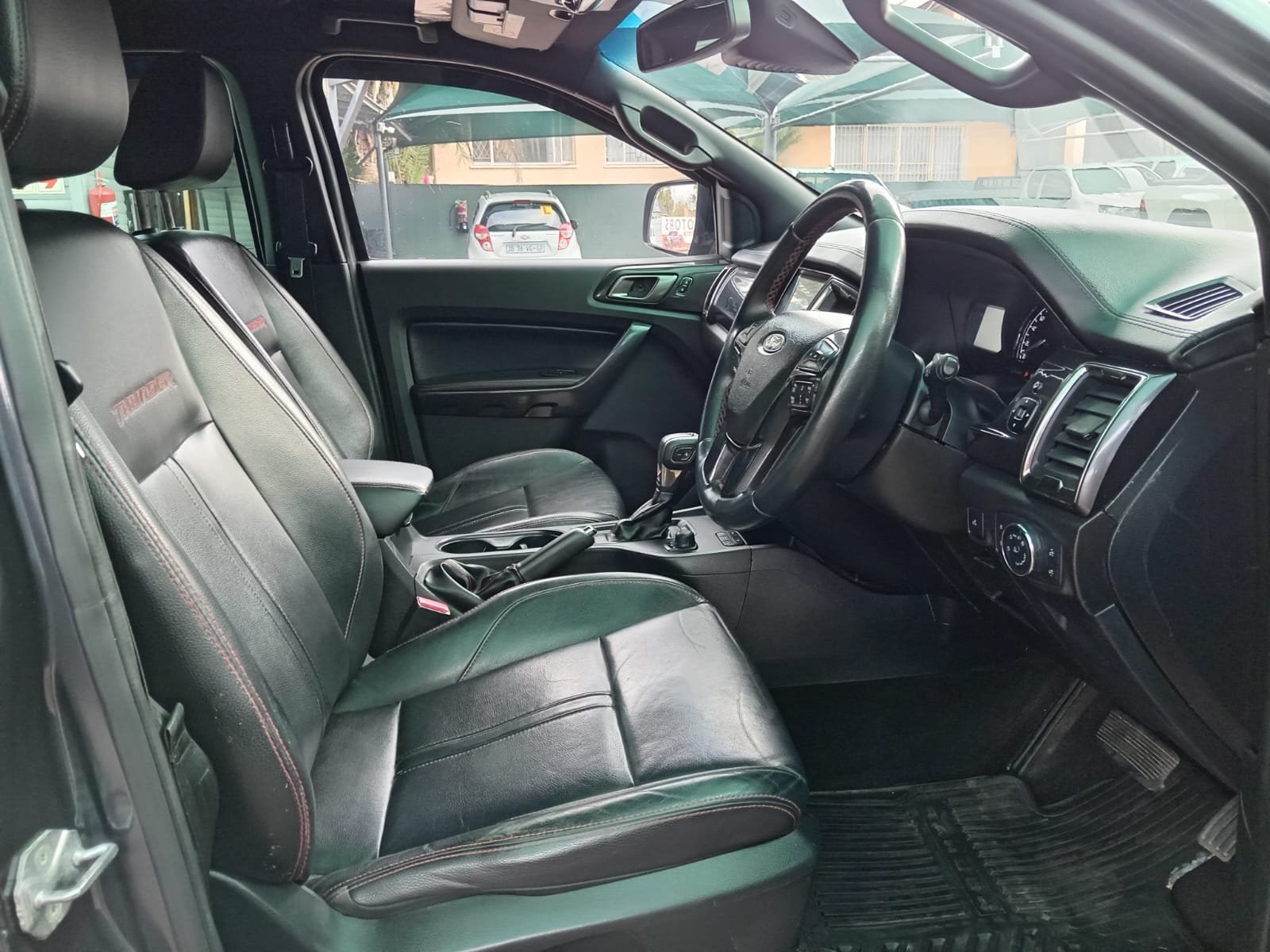 
								2020 Ford Ranger 2.0D Bi-Turbo Thunder 4×4 Auto Double-Cab full									