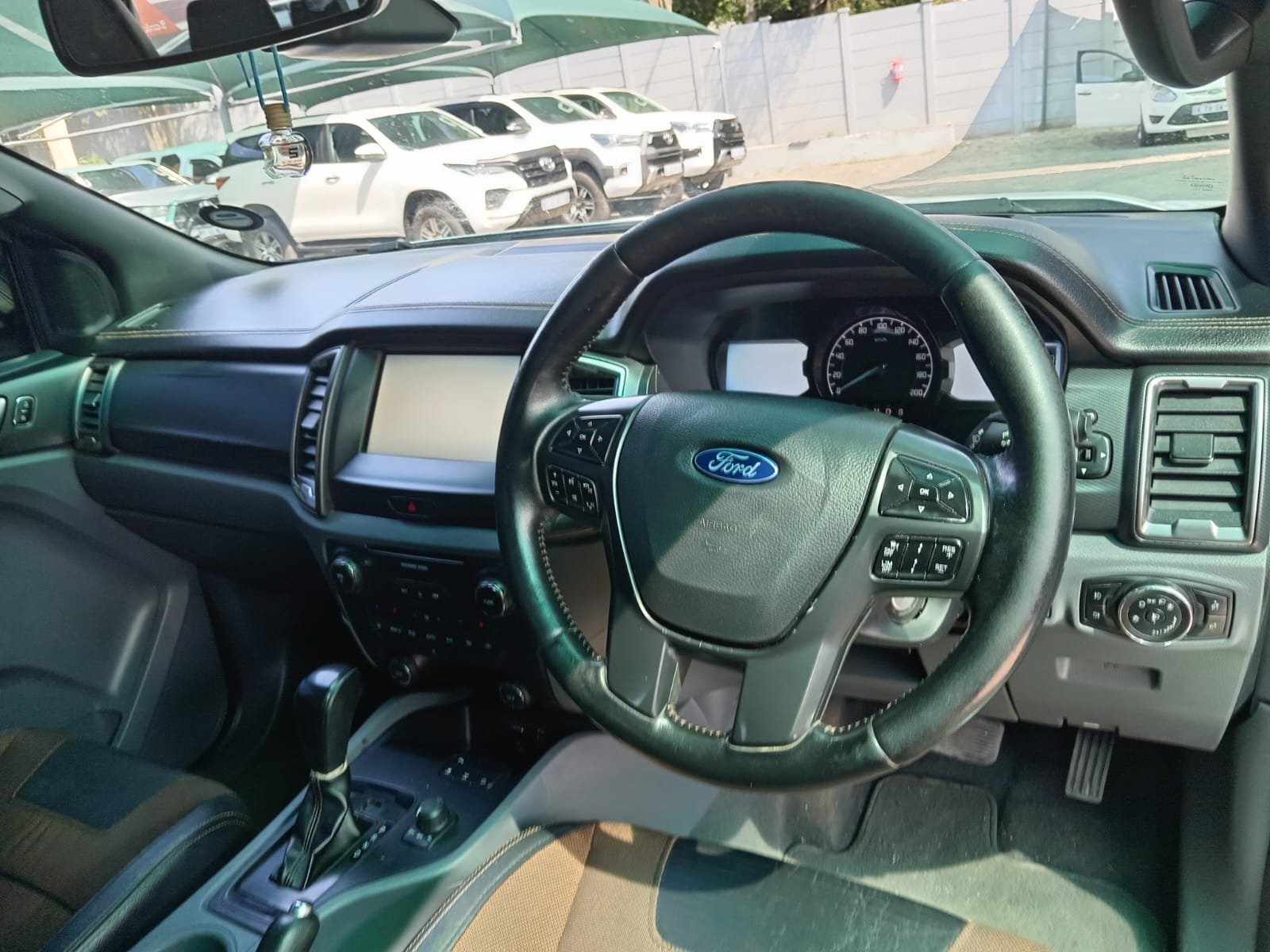 
								2017 FORD RANGER 3.2 TDCI DOUBLE CAB AUTO 4X4 full									