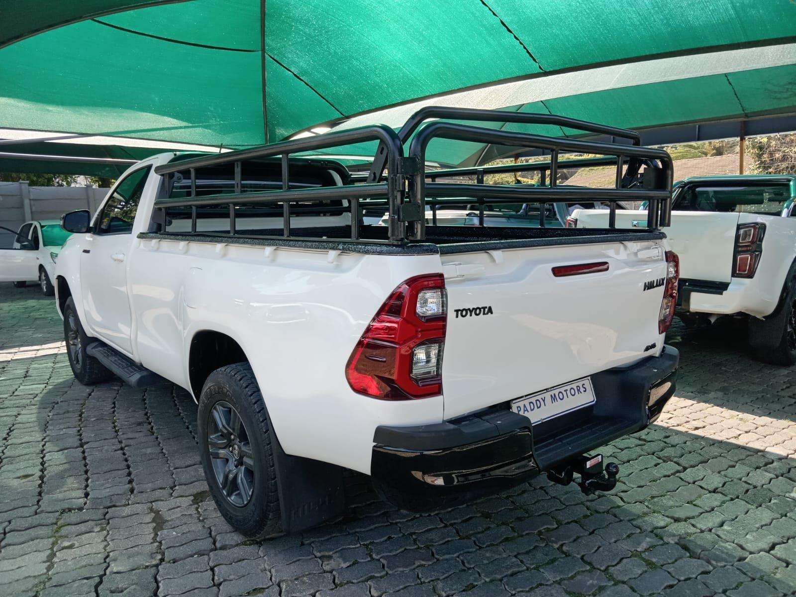 
								2026 TOYOTA HILUX 2.4 GD-6 SINGLE CAB 4X4 full									