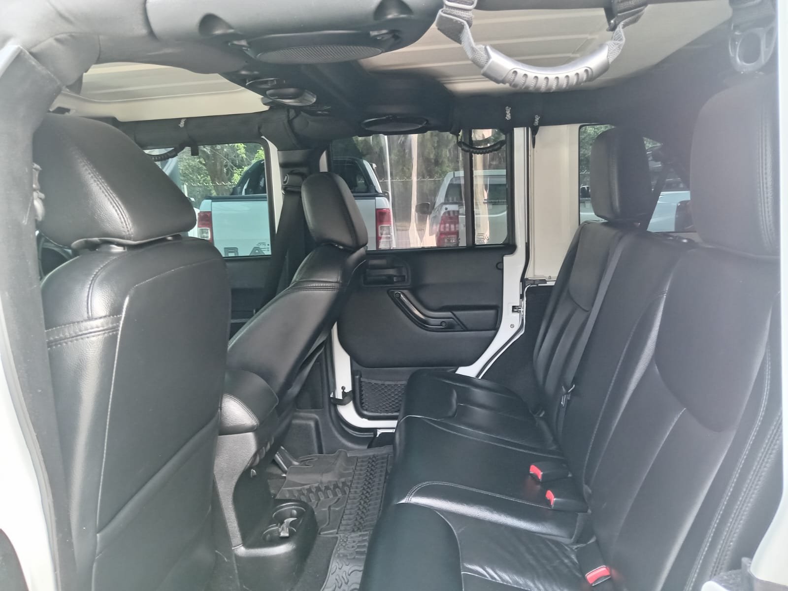 
								2014 JEEP WRANGLER 2.8 CRD 4X4 AUTO full									