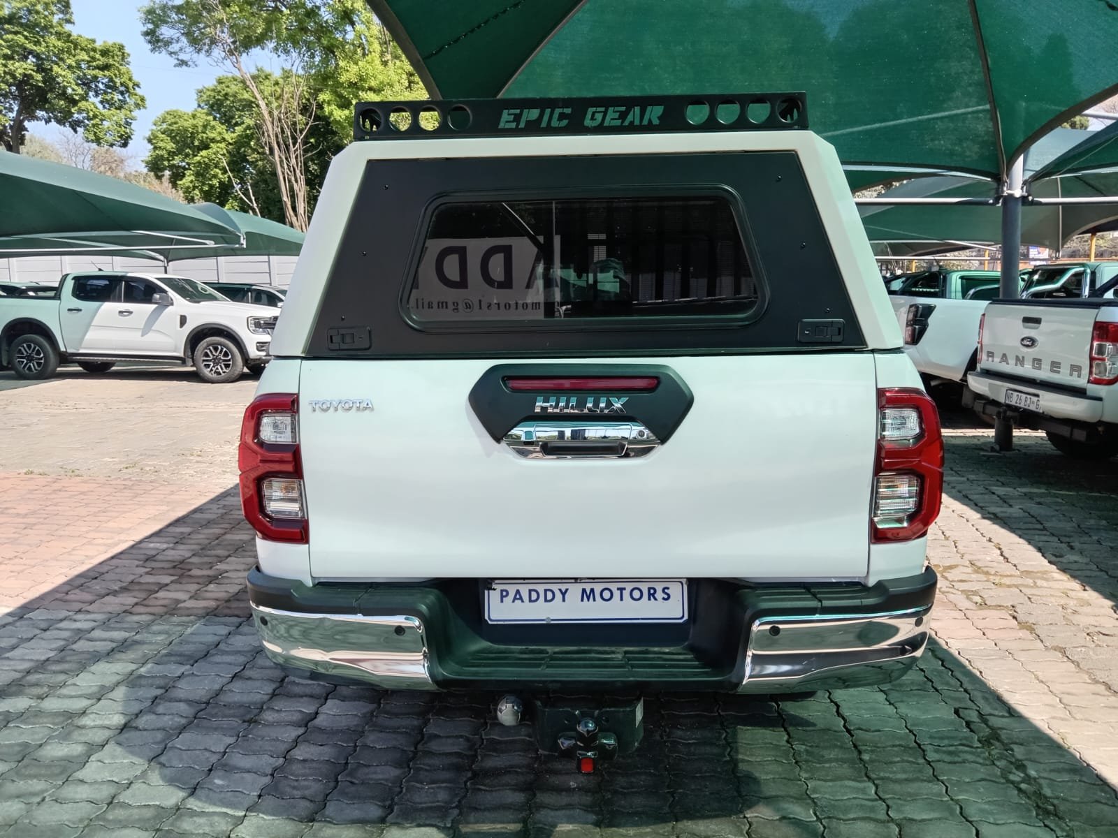 
								2022 TOYOTA HILUX 2.4 GD-6 EXTRA CAB full									