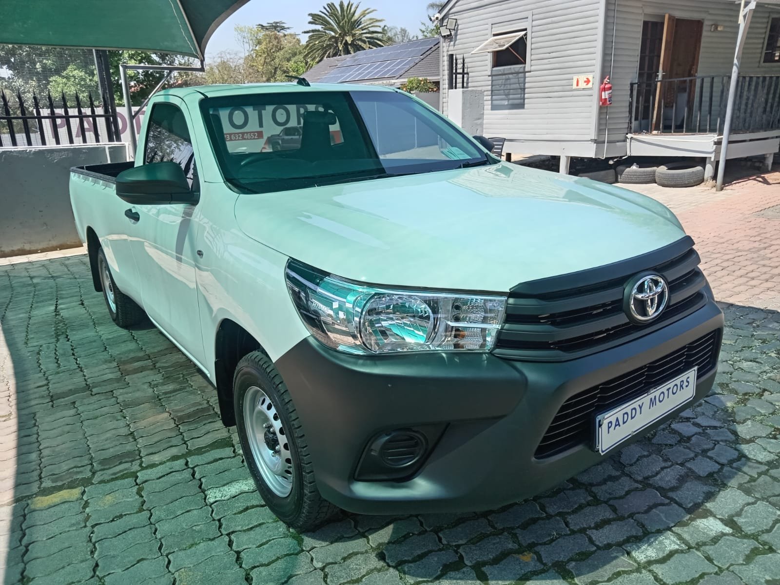 
								2024 TOYOTA HILUX 2.4 GD SINGLE CAB LOW RIDER full									