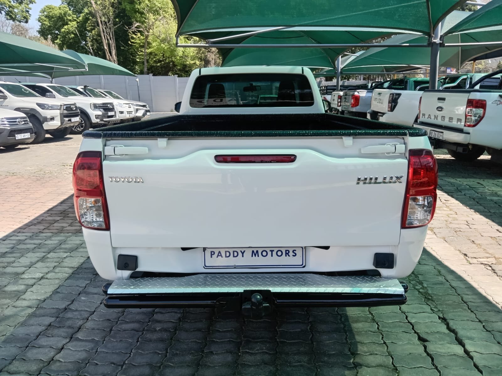 
								2024 TOYOTA HILUX 2.4 GD SINGLE CAB LOW RIDER full									