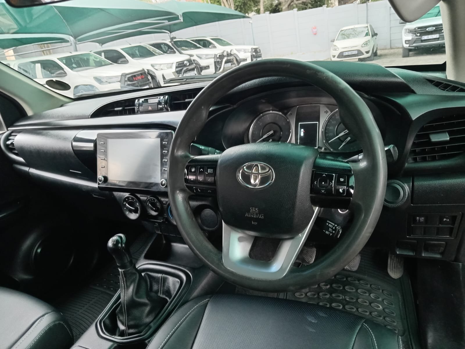 
								2022 TOYOTA HILUX 2.4GD-6 EXTRA CAB full									