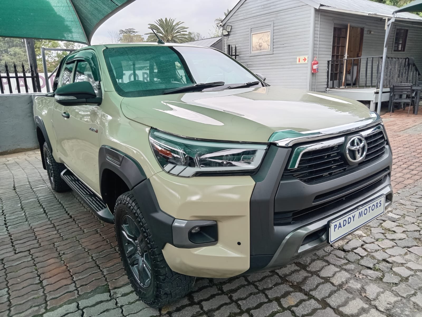
								2022 TOYOTA HILUX 2.4GD-6 EXTRA CAB full									